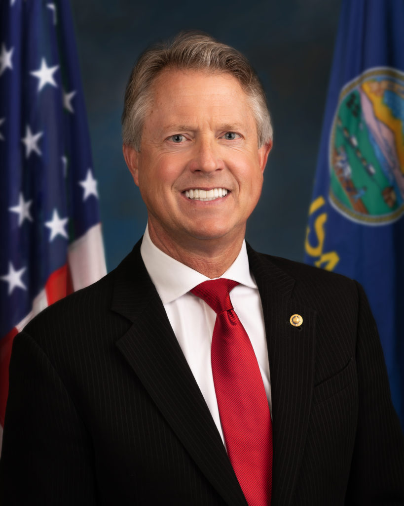 Portrait of Roger Marshall